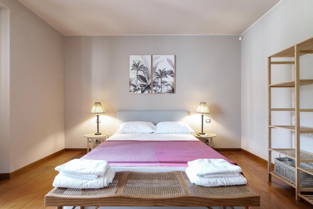 Apartment Castello Luxury - In The Heart Of Mailand